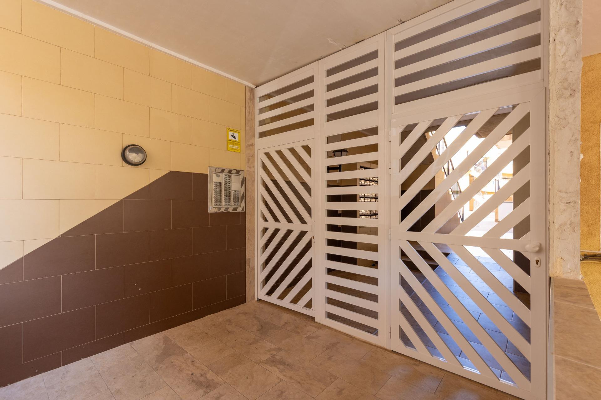 Herverkoop - Flat - Torrevieja - Centro
