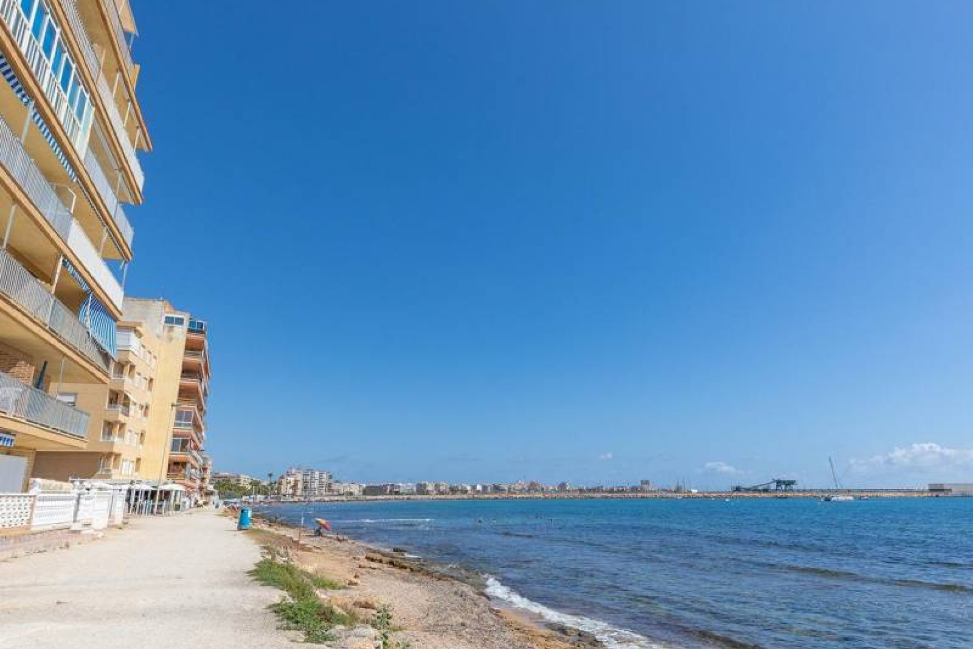 Herverkoop - Flat - Torrevieja - Playa de los Naufragos