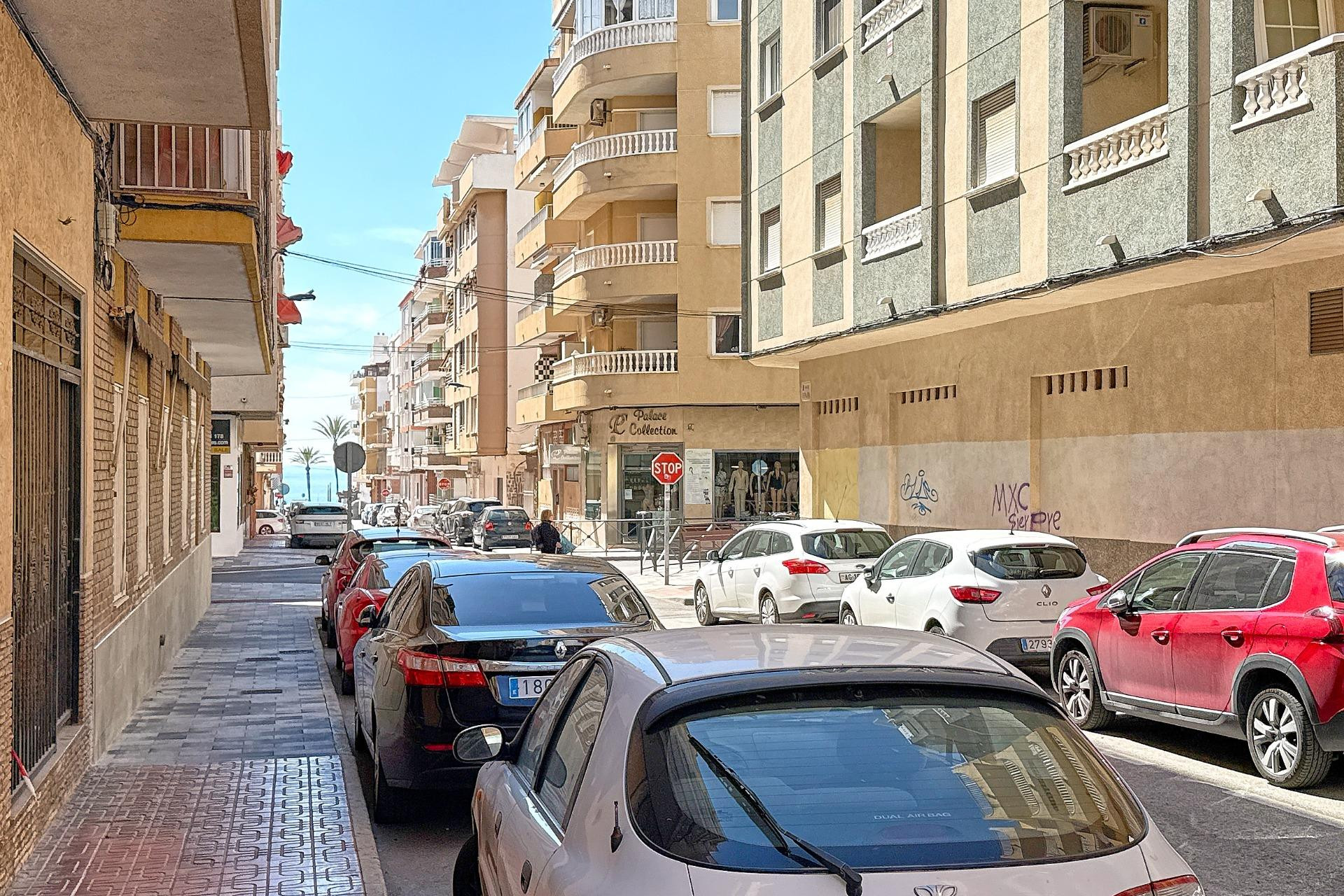 Herverkoop - Flat - Torrevieja - Playa del cura