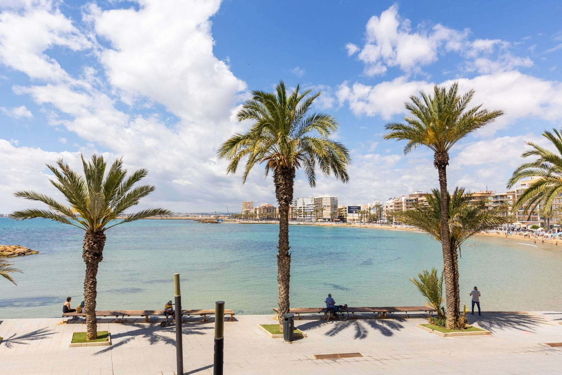 Herverkoop - Flat - Torrevieja - Playa del cura