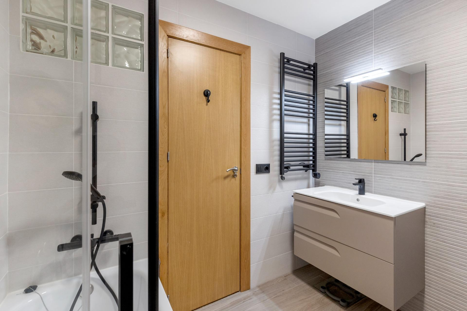 Herverkoop - Flat - Torrevieja - Playa del cura