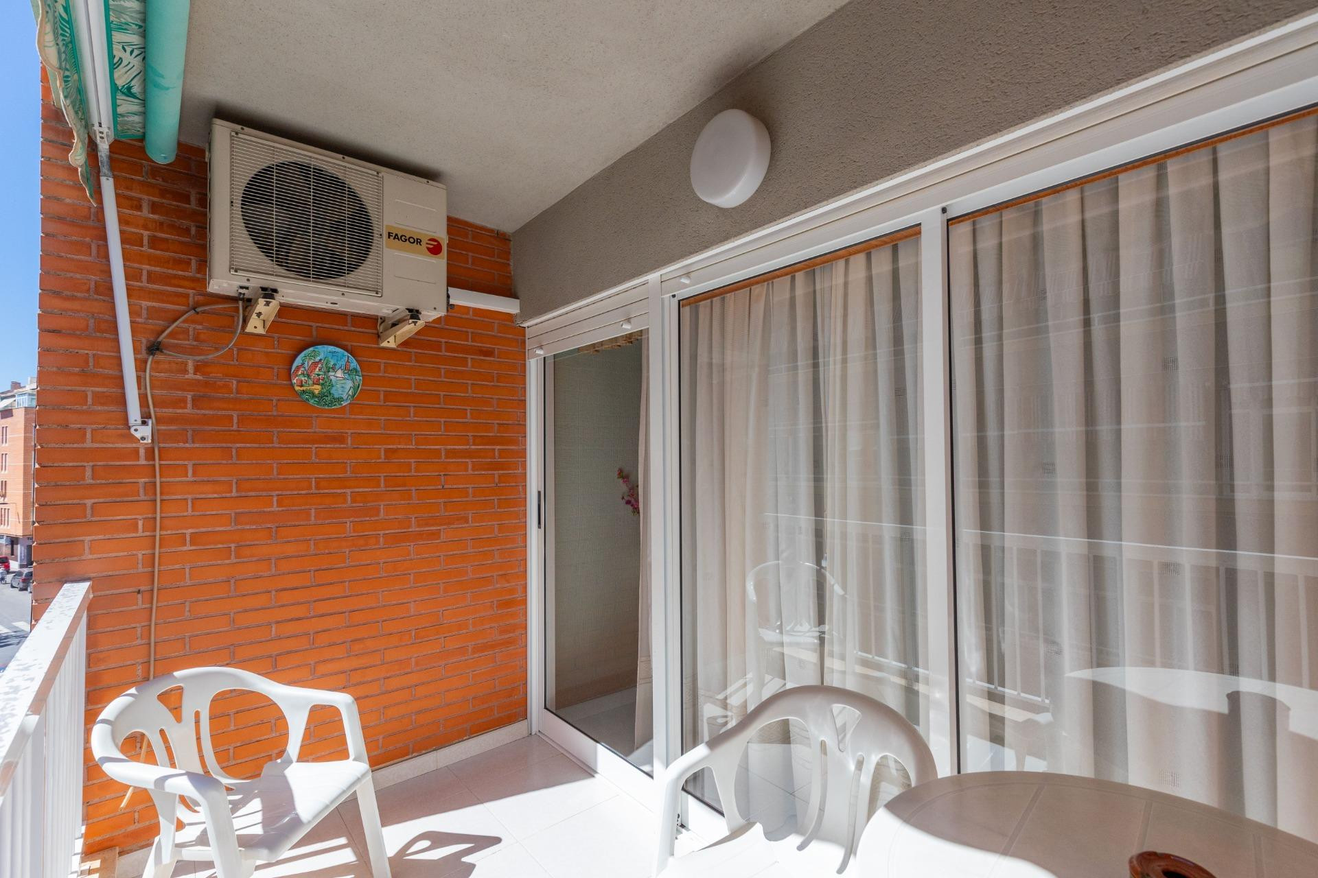 Herverkoop - Flat - Torrevieja - Playa del cura