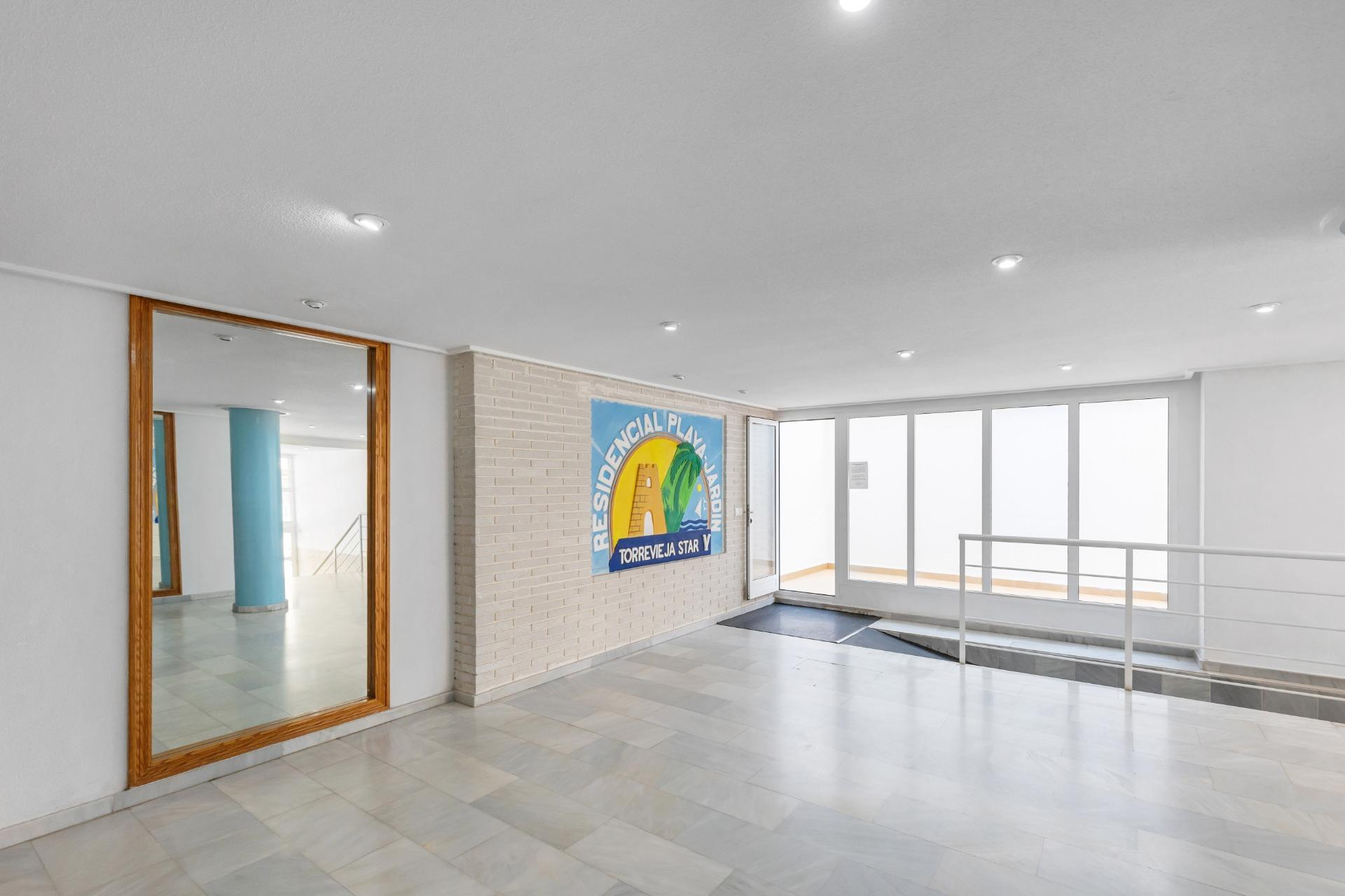 Herverkoop - Flat - Torrevieja - Playa del cura