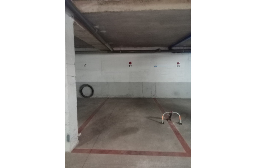 Herverkoop - Garage - La Mata