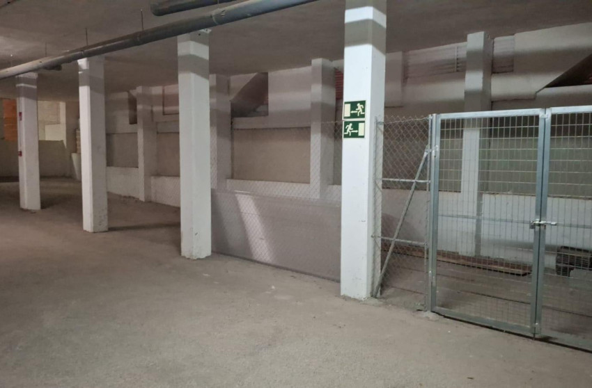 Herverkoop - Garage - Orihuela Costa - Los Almendros-La Florida