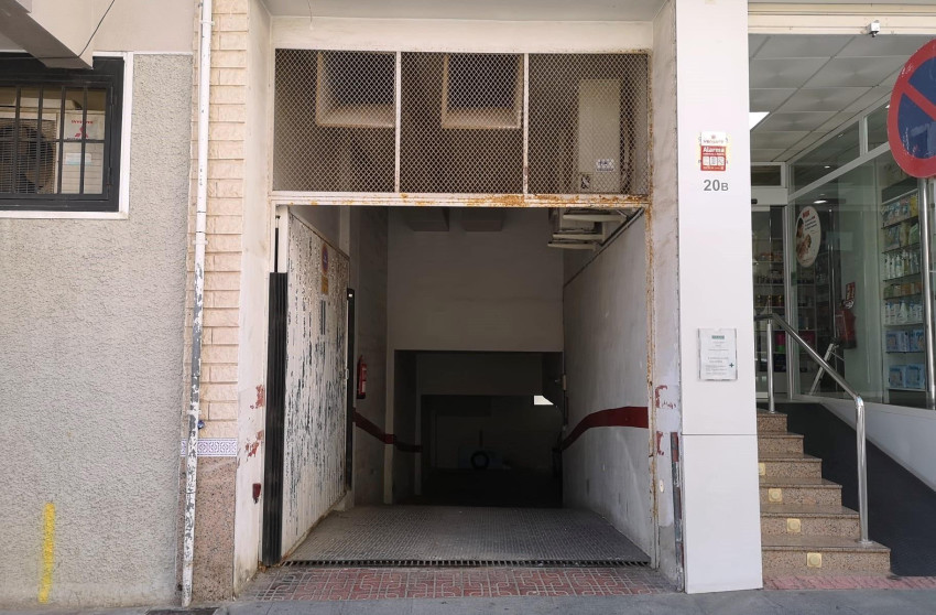 Herverkoop - Garage - Torrevieja - Centro