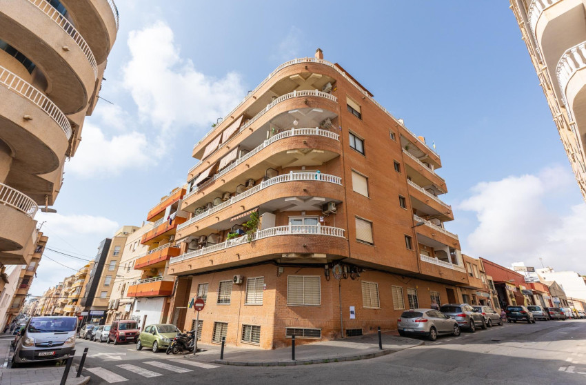 Herverkoop - Ground Floor - Torrevieja - Centro