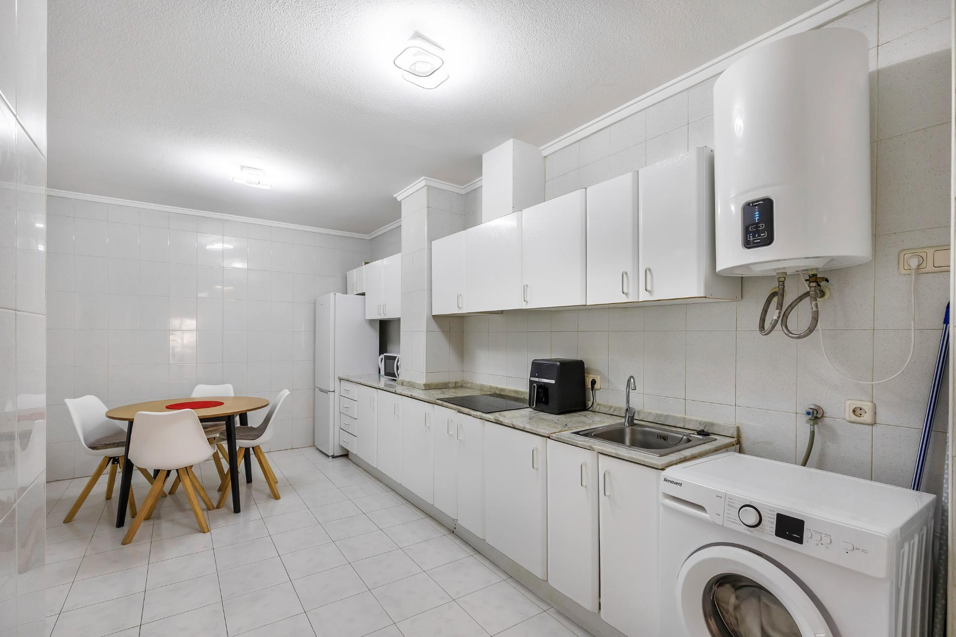 Herverkoop - Ground Floor - Torrevieja - Centro