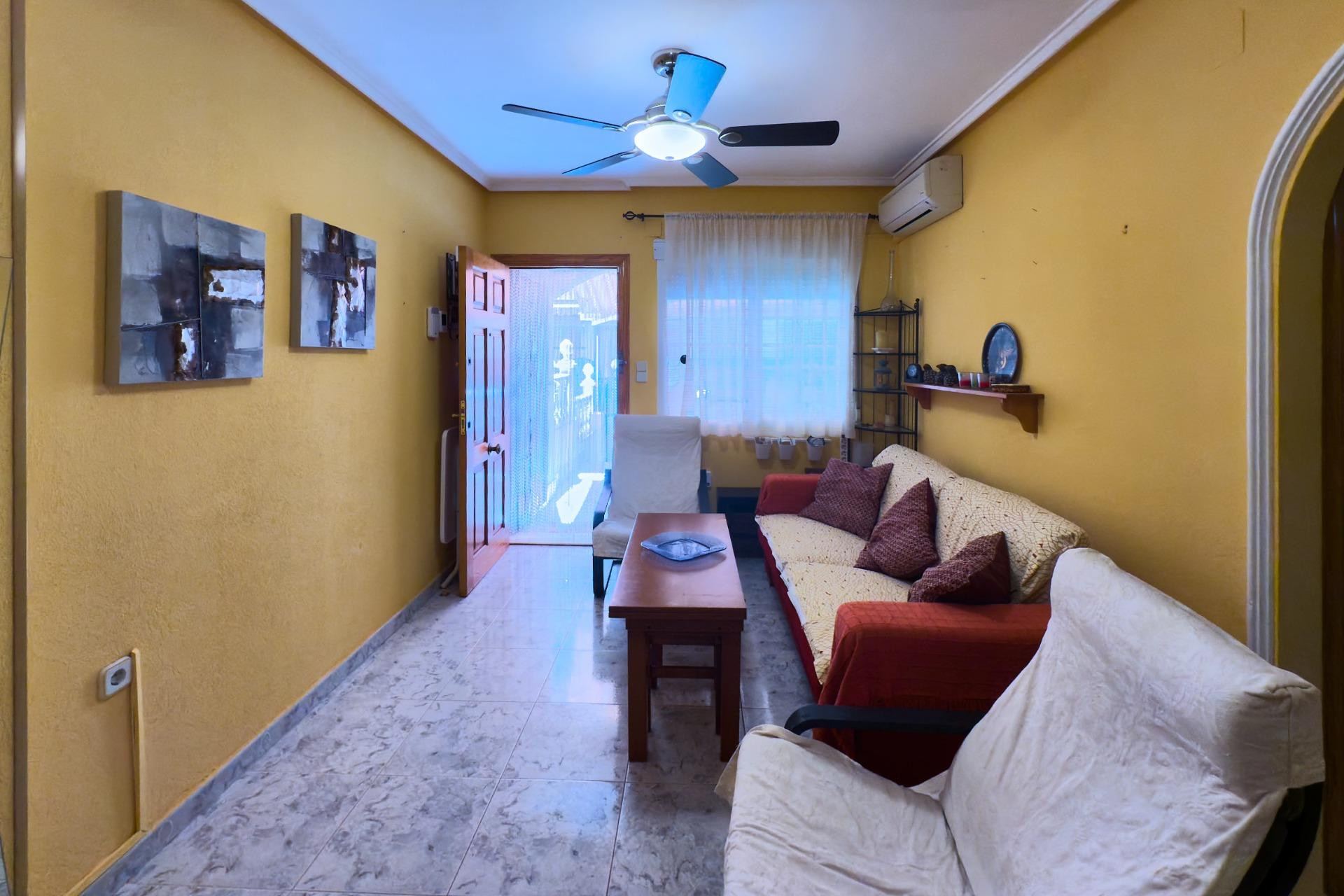 Herverkoop - Ground Floor - Torrevieja - La Mata pueblo