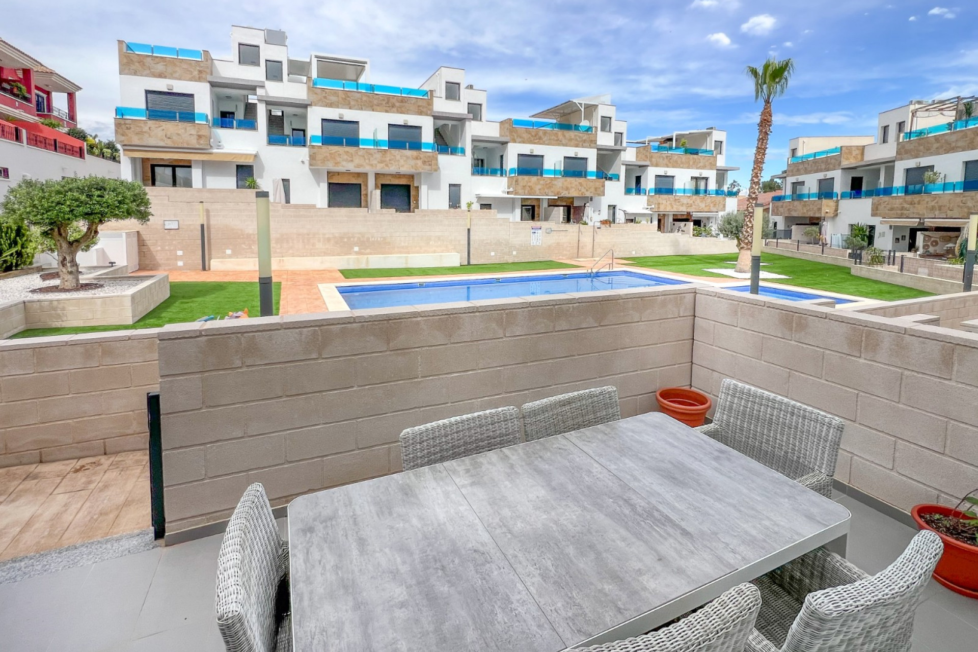 Herverkoop - Herenhuis - Bigastro