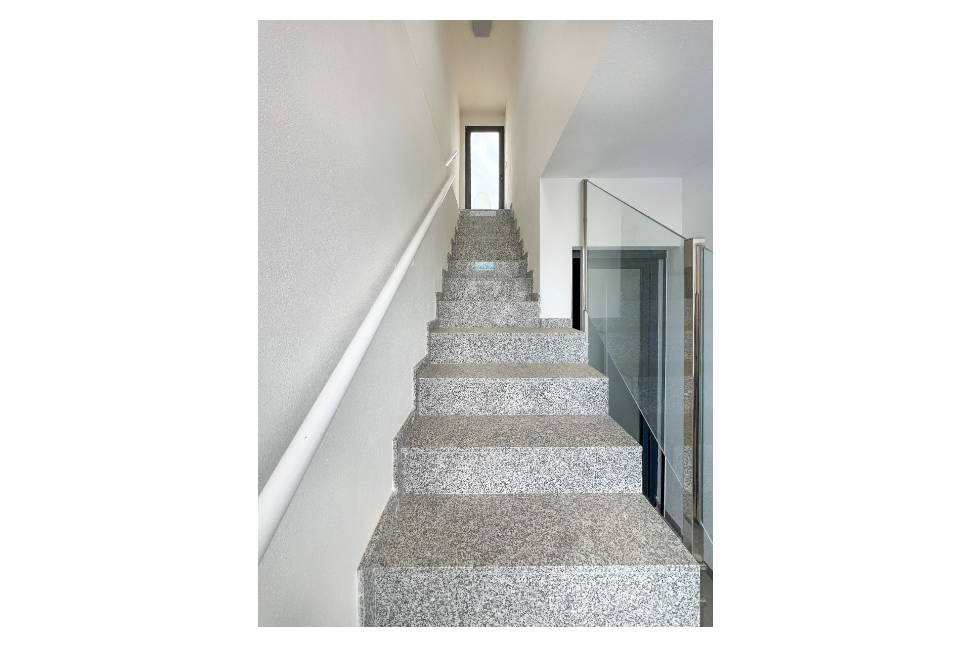 Herverkoop - Herenhuis - Bigastro