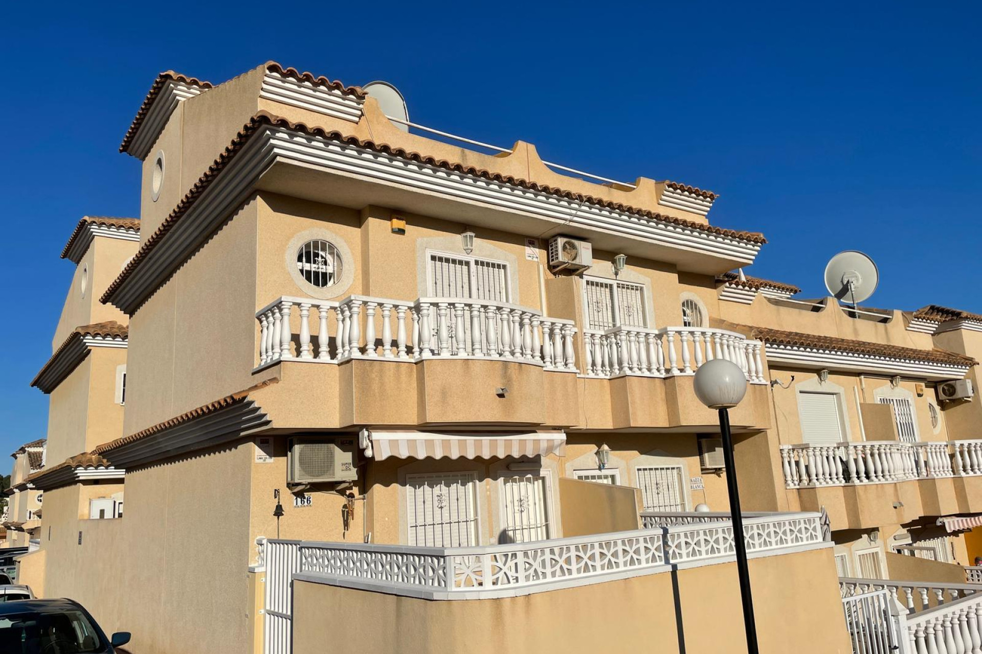Herverkoop - Herenhuis - Orihuela Costa - Villamartin