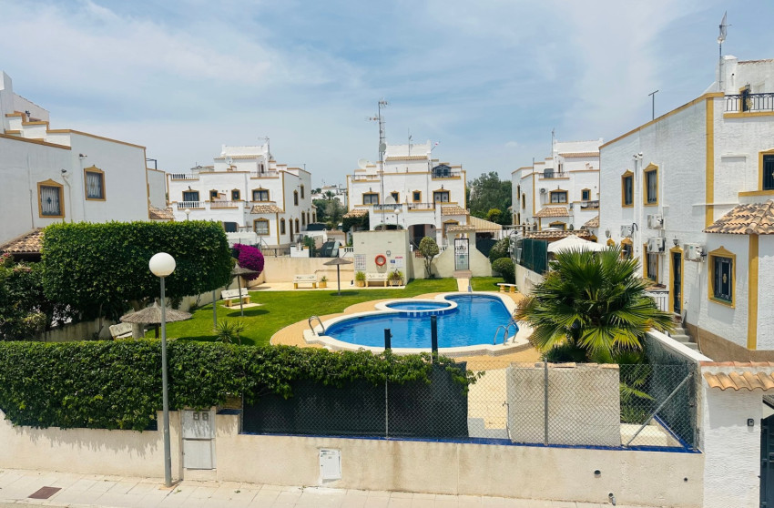 Herverkoop - Herenhuis - Orihuela - Entre Naranjos Vistabella