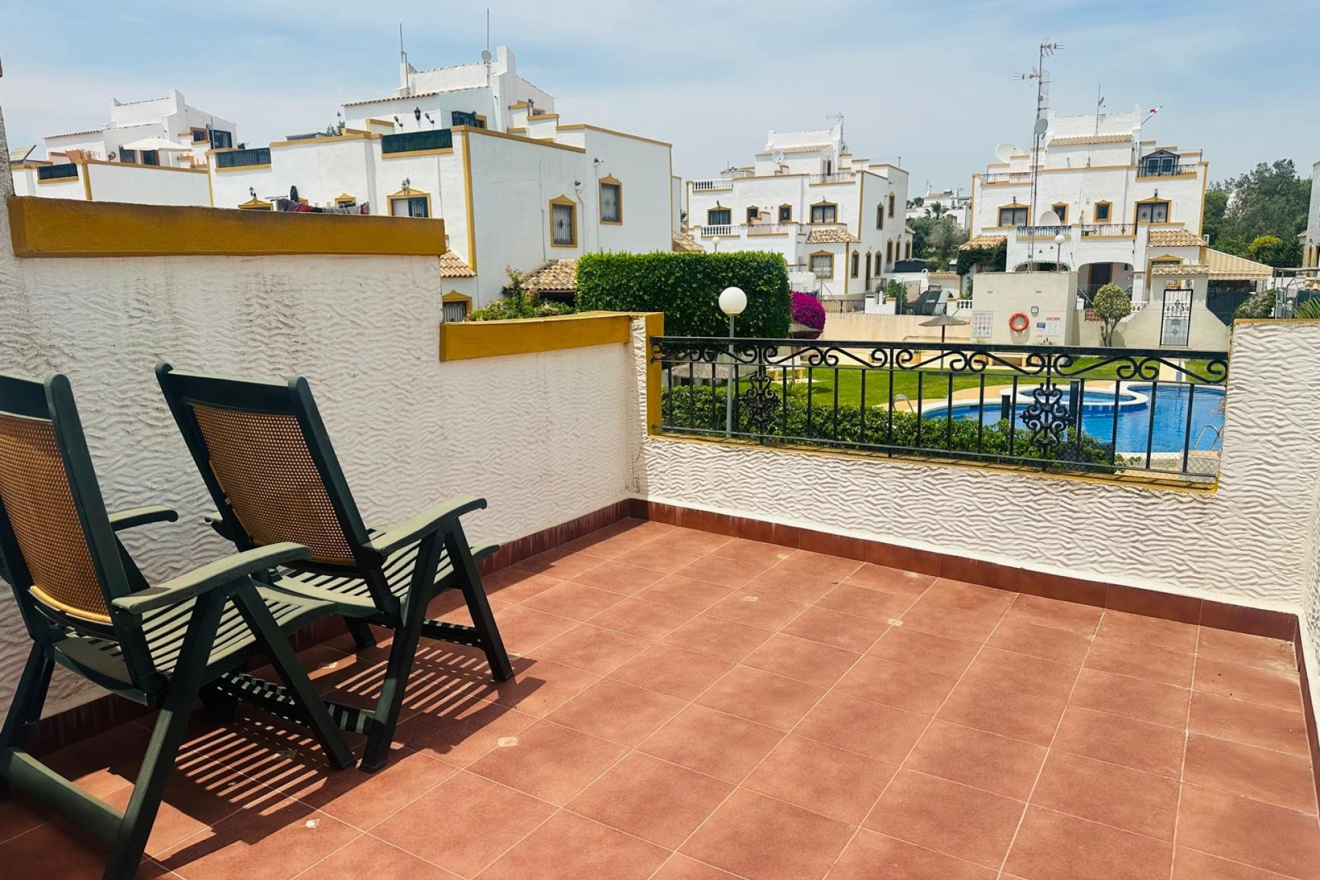 Herverkoop - Herenhuis - Orihuela - Entre Naranjos Vistabella