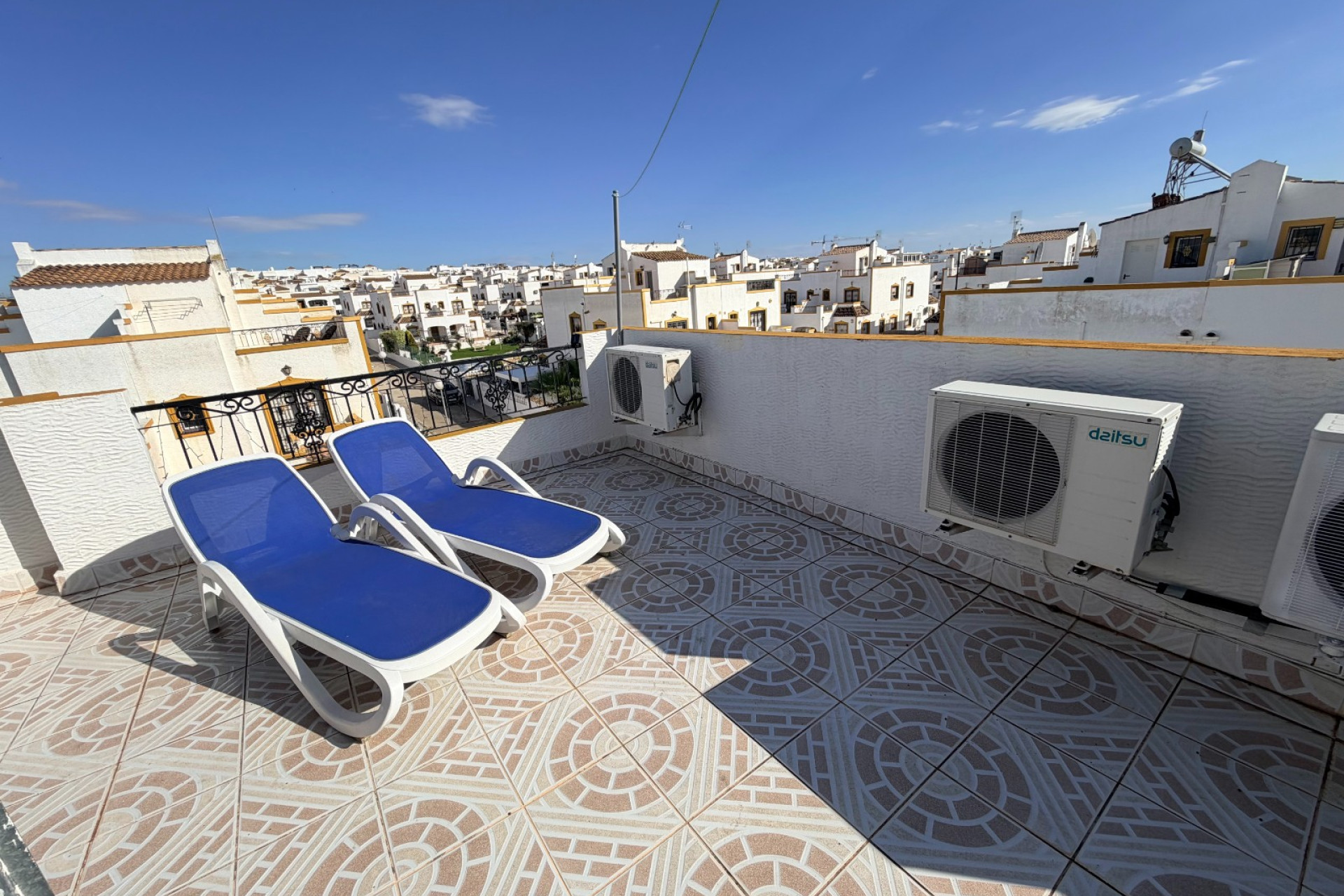 Herverkoop - Herenhuis - Orihuela - Entre Naranjos Vistabella