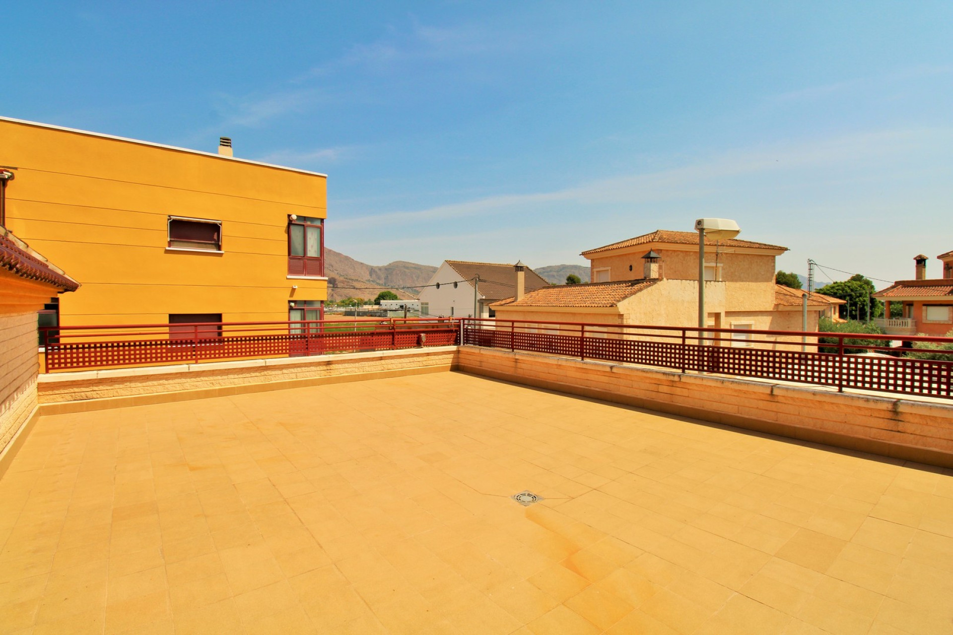 Herverkoop - Herenhuis - Orihuela - Los Desamparados