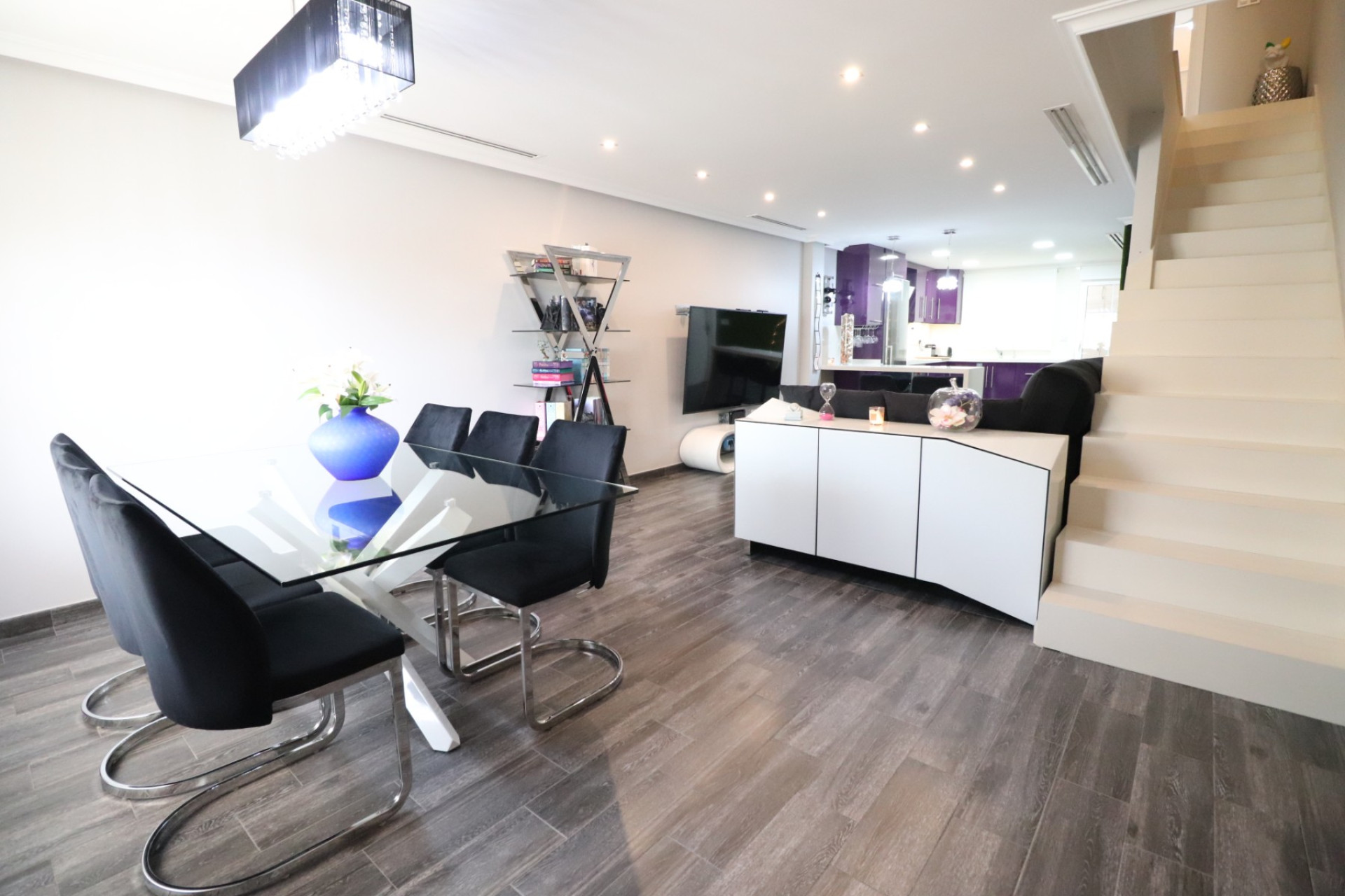 Herverkoop - Herenhuis - Redovan - Redovan - Town