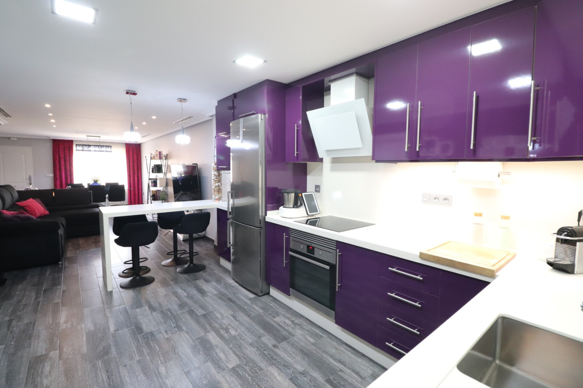 Herverkoop - Herenhuis - Redovan - Redovan - Town