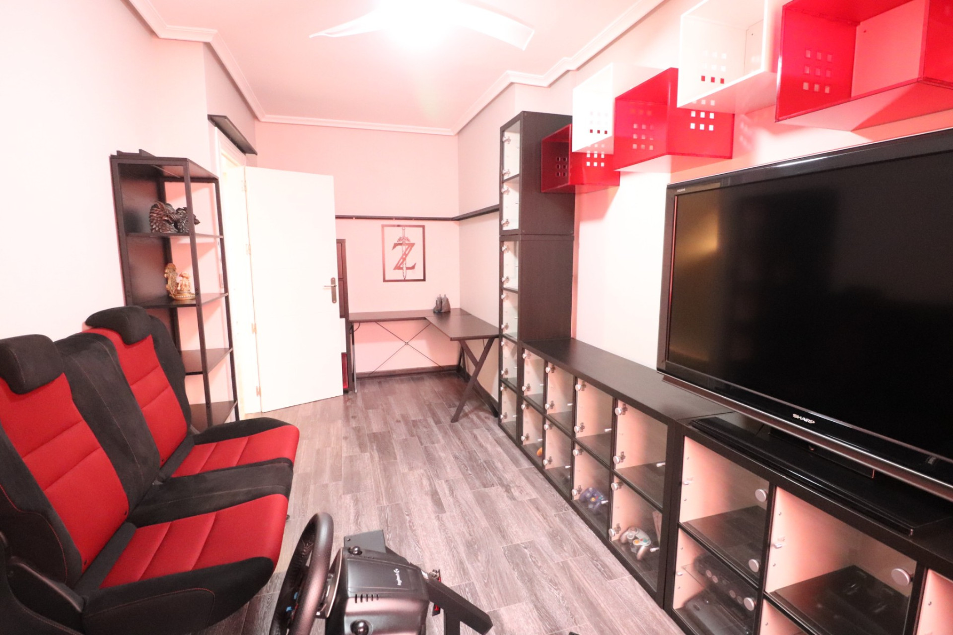 Herverkoop - Herenhuis - Redovan - Redovan - Town