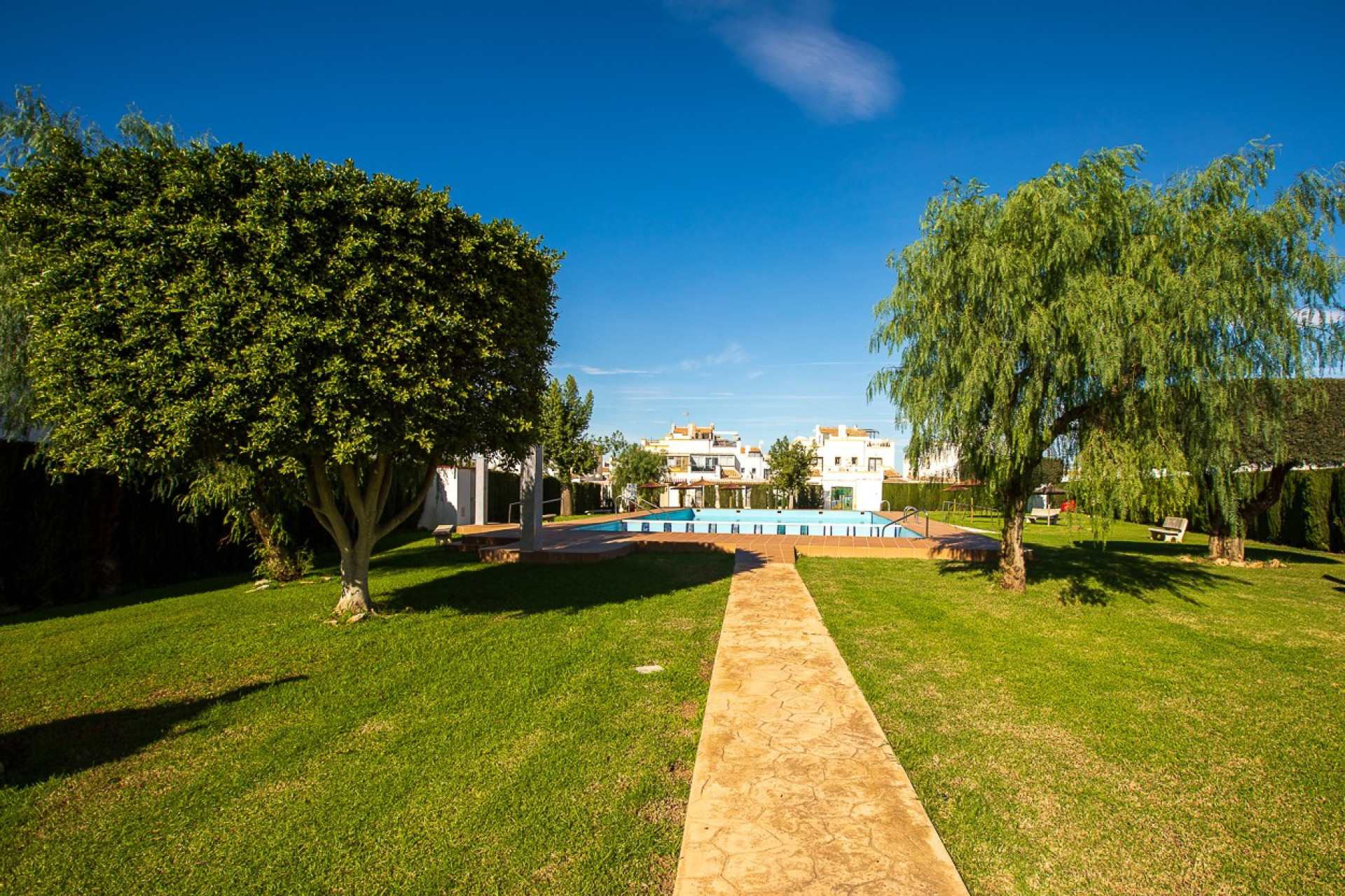 Herverkoop - Herenhuis - Torrevieja - Jardin Del Mar