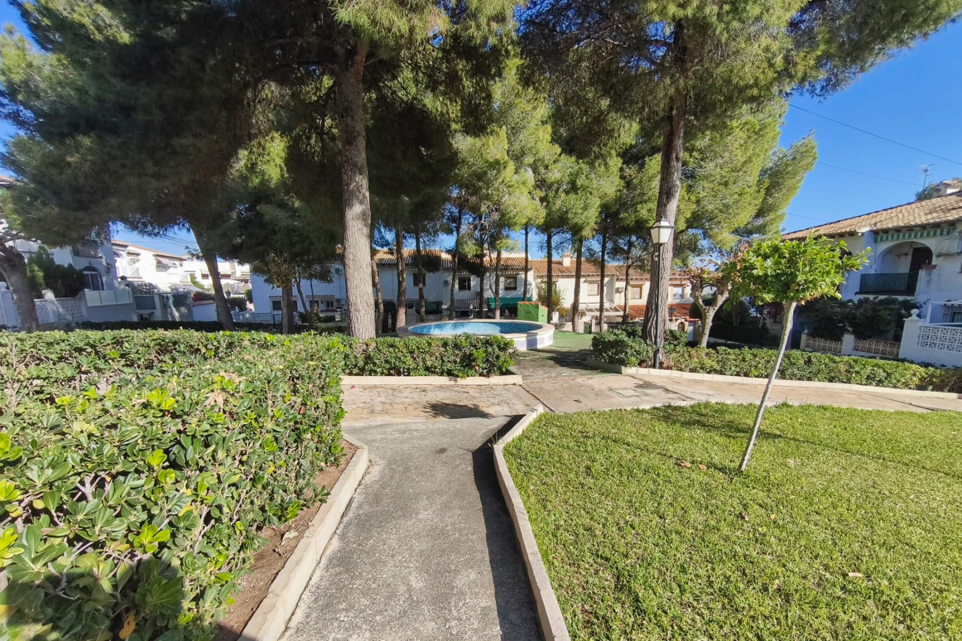 Herverkoop - Herenhuis - Torrevieja - Lago Jardin