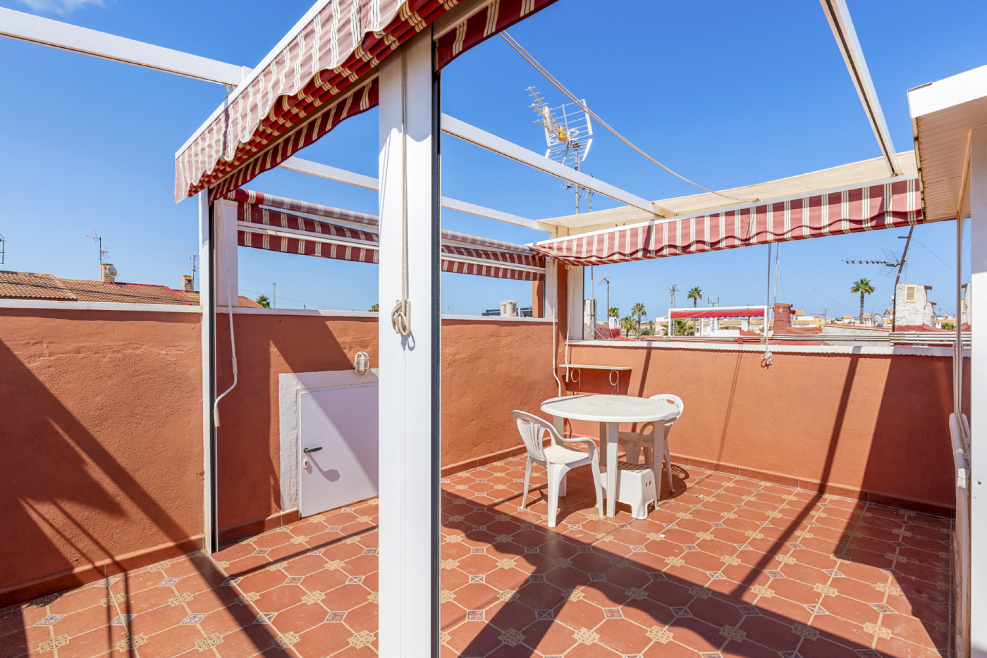 Herverkoop - Herenhuis - Torrevieja - Torretas