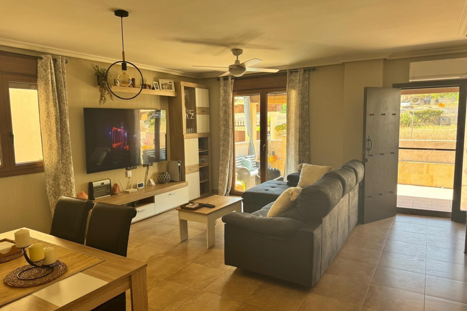 Herverkoop - House - Bigastro - Comunidad valenciana