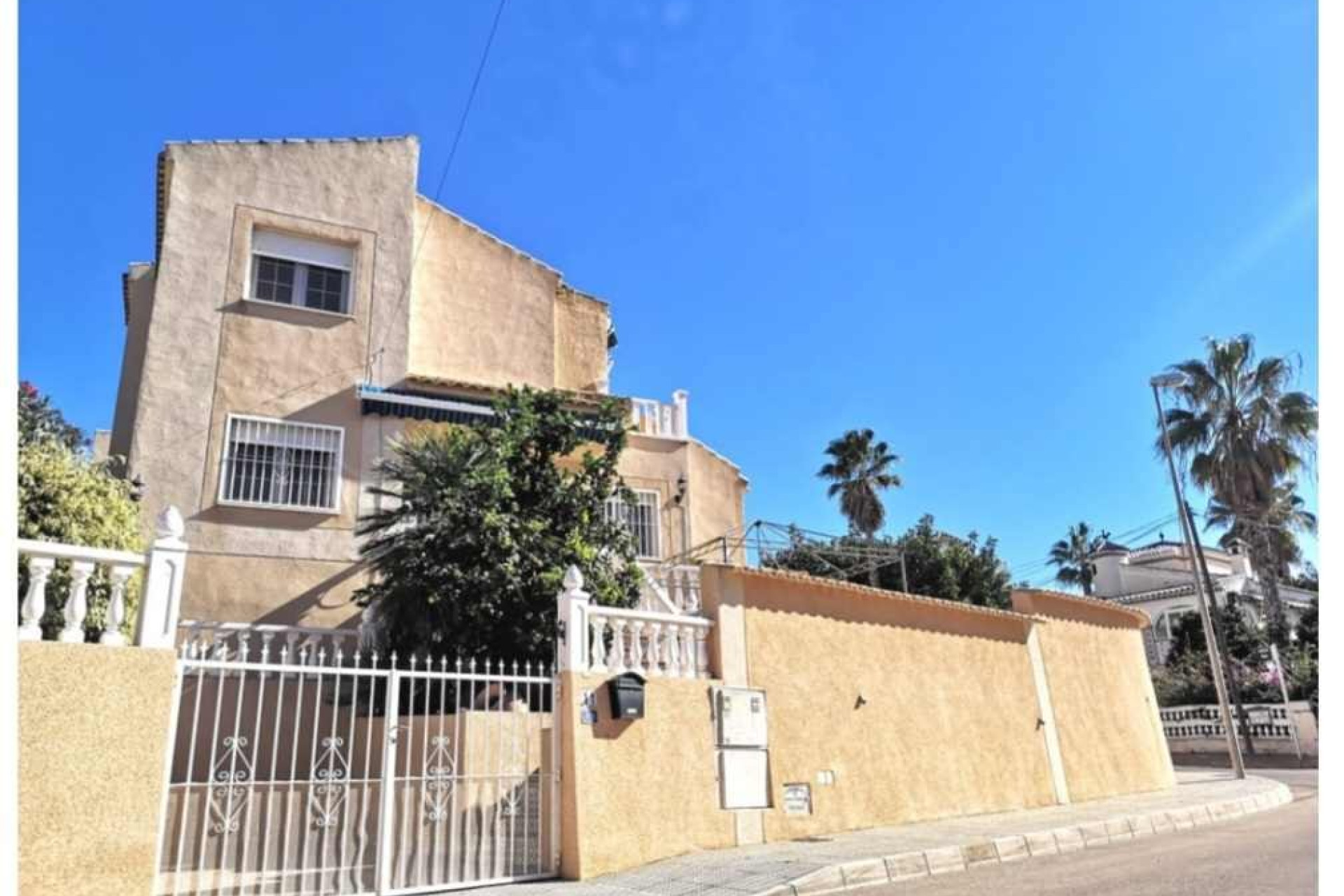 Herverkoop - House - Orihuela Costa - Los Altos