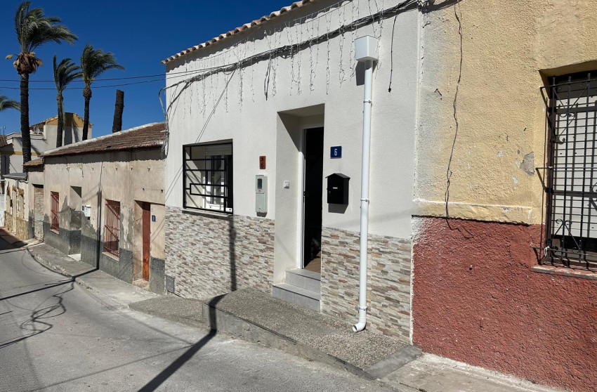 Herverkoop - House - Orihuela - Torremendo