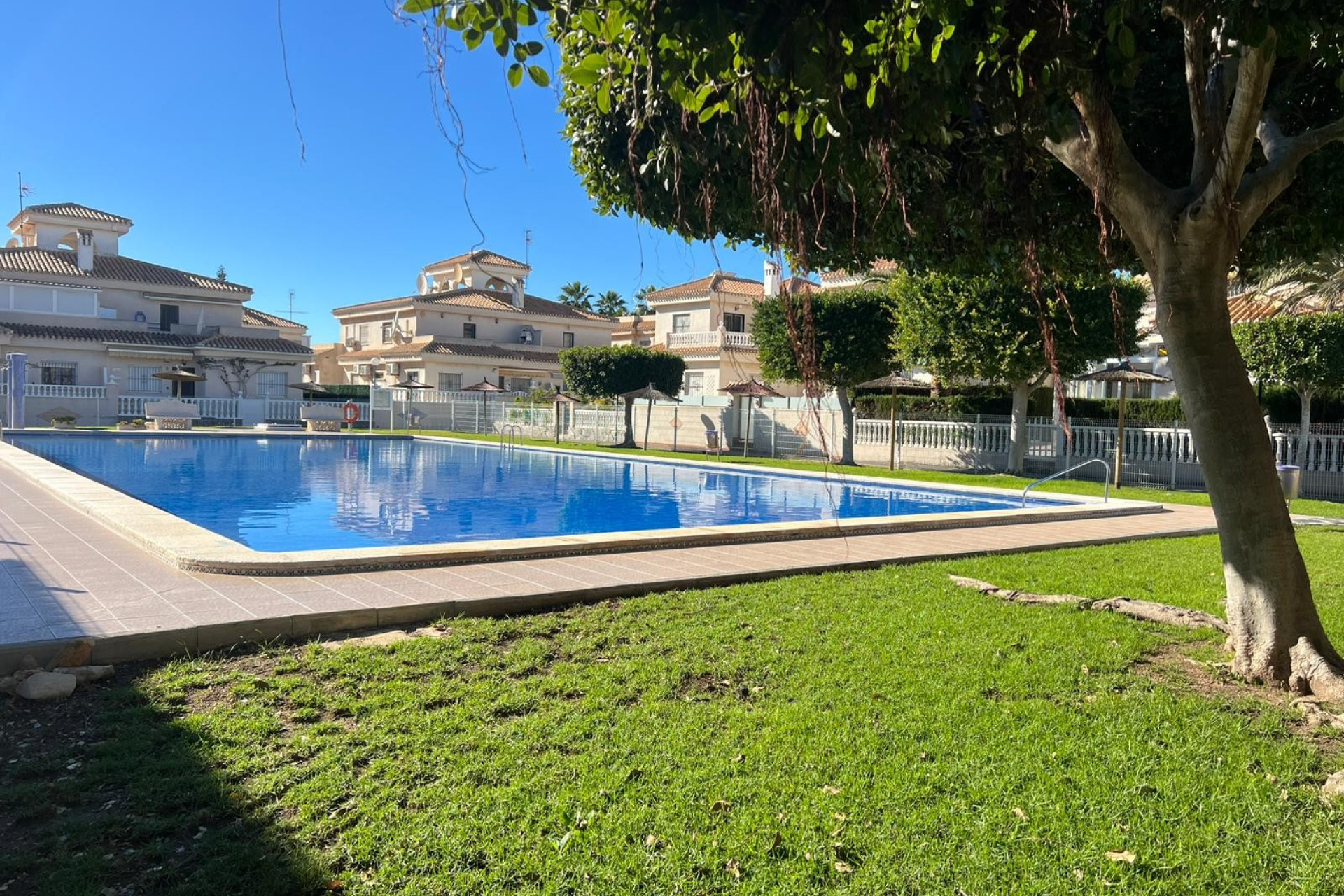 Herverkoop - House - Quad - Orihuela Costa - Playa Flamenca