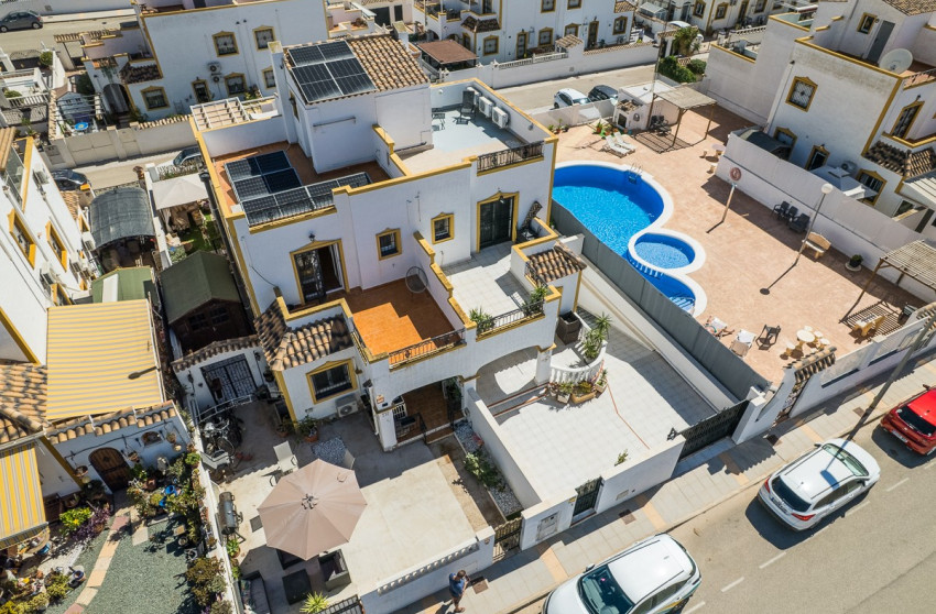 Herverkoop - House - Vistabella Golf - Entre Naranjos