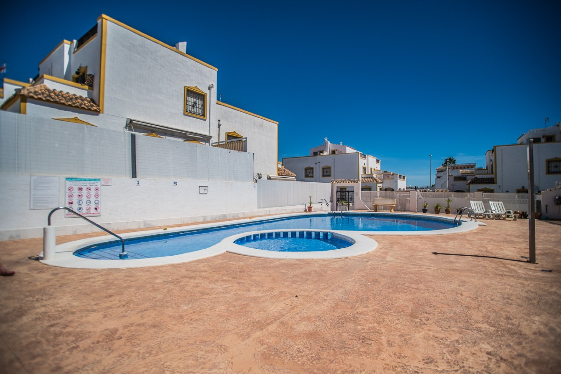 Herverkoop - House - Vistabella Golf - Entre Naranjos