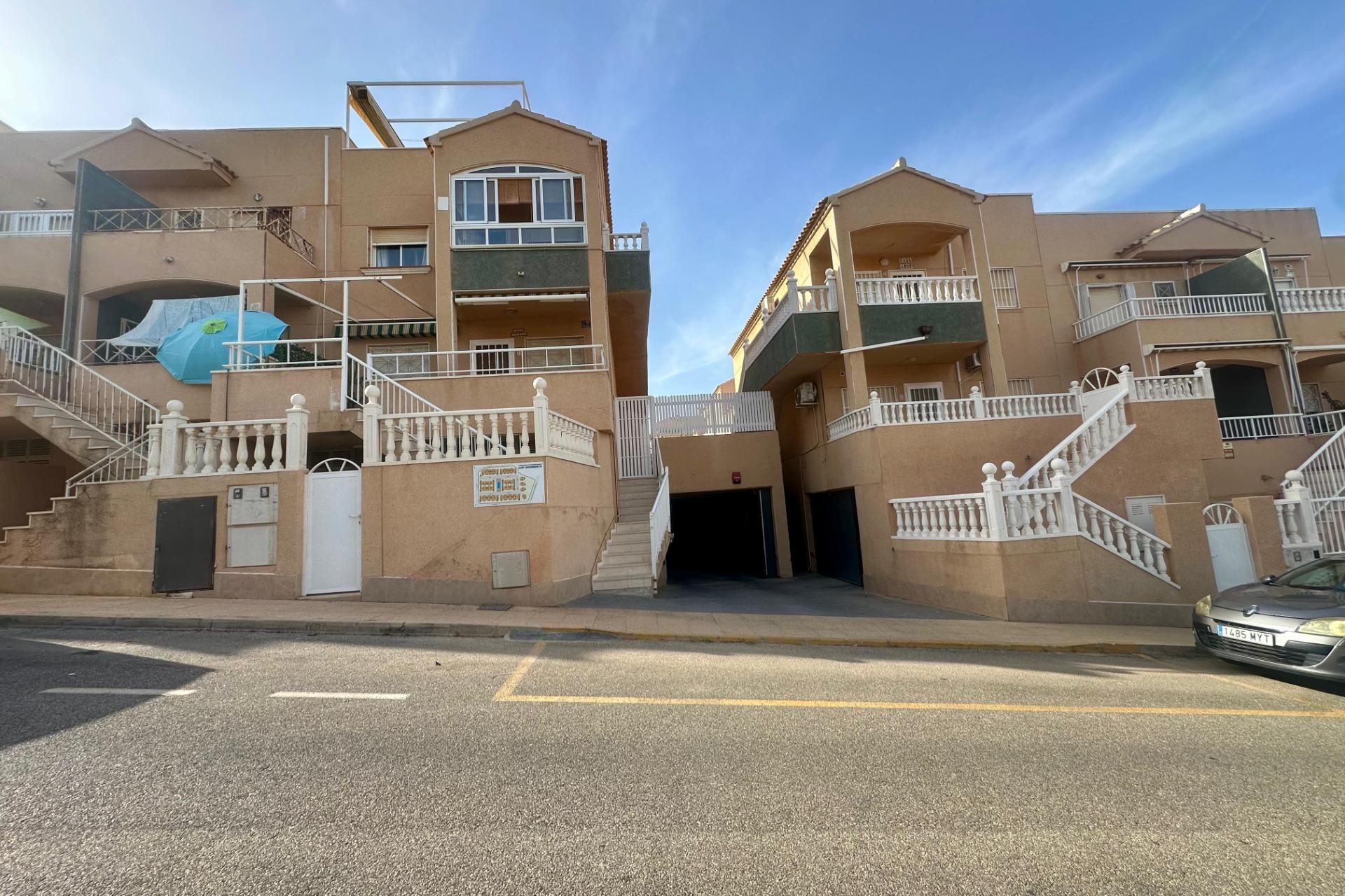 Herverkoop - Parking - Torrevieja - Cabo cervera