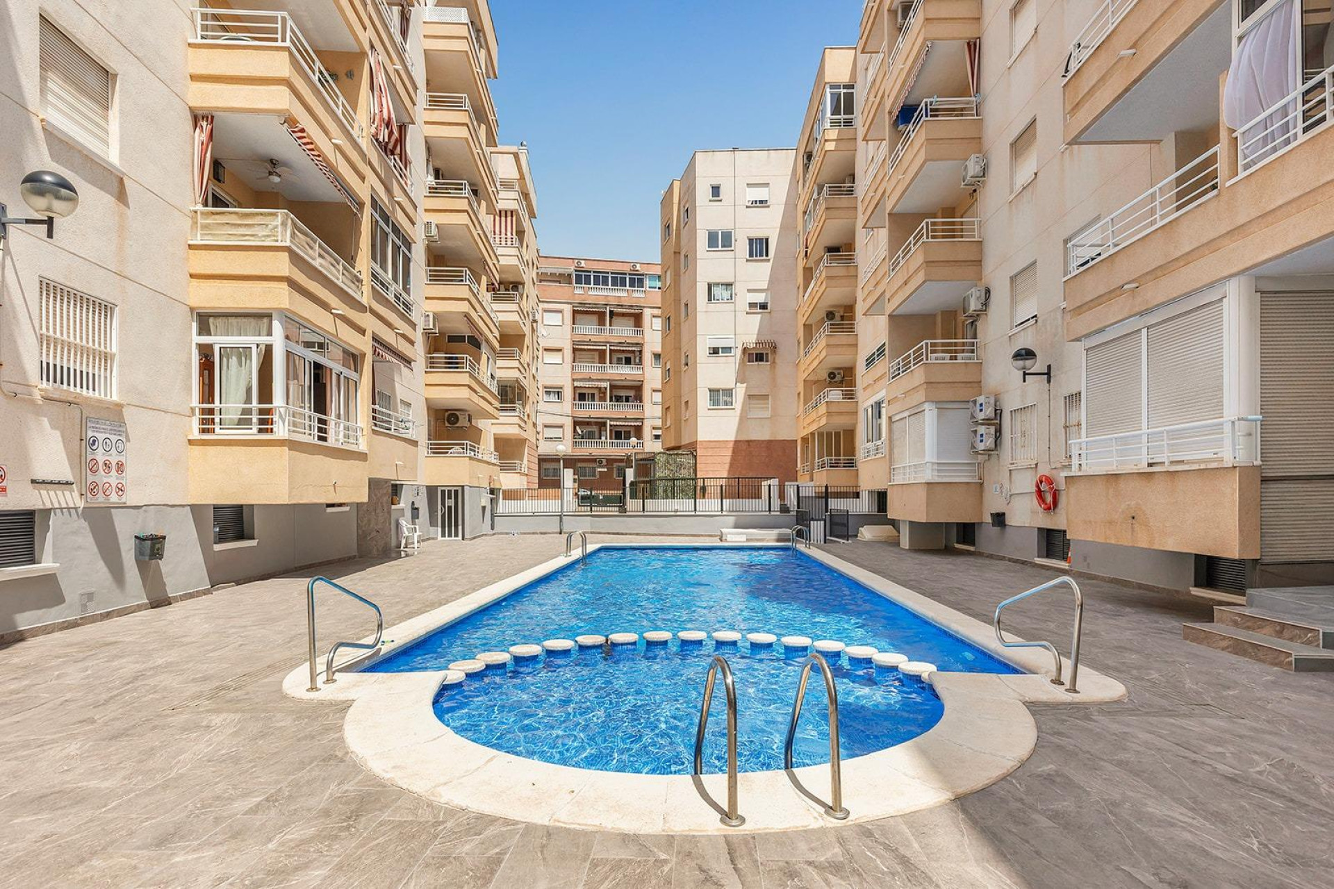 Herverkoop - Penthouse - Torrevieja - Estacion de autobuses