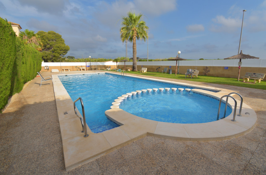 Herverkoop - Quad Villa - Algorfa - Montebello