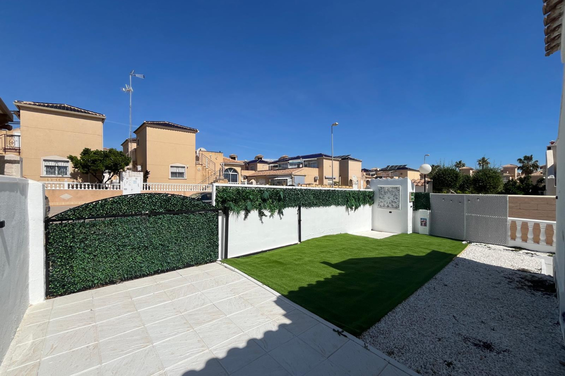 Herverkoop - Quad Villa - Orihuela Costa - Punta Prima