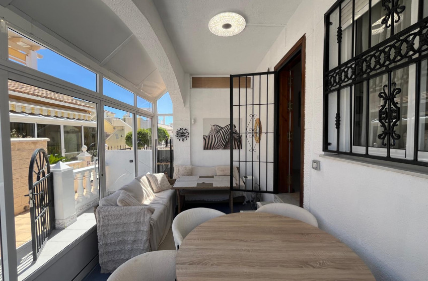 Herverkoop - Quad Villa - Orihuela Costa - Punta Prima