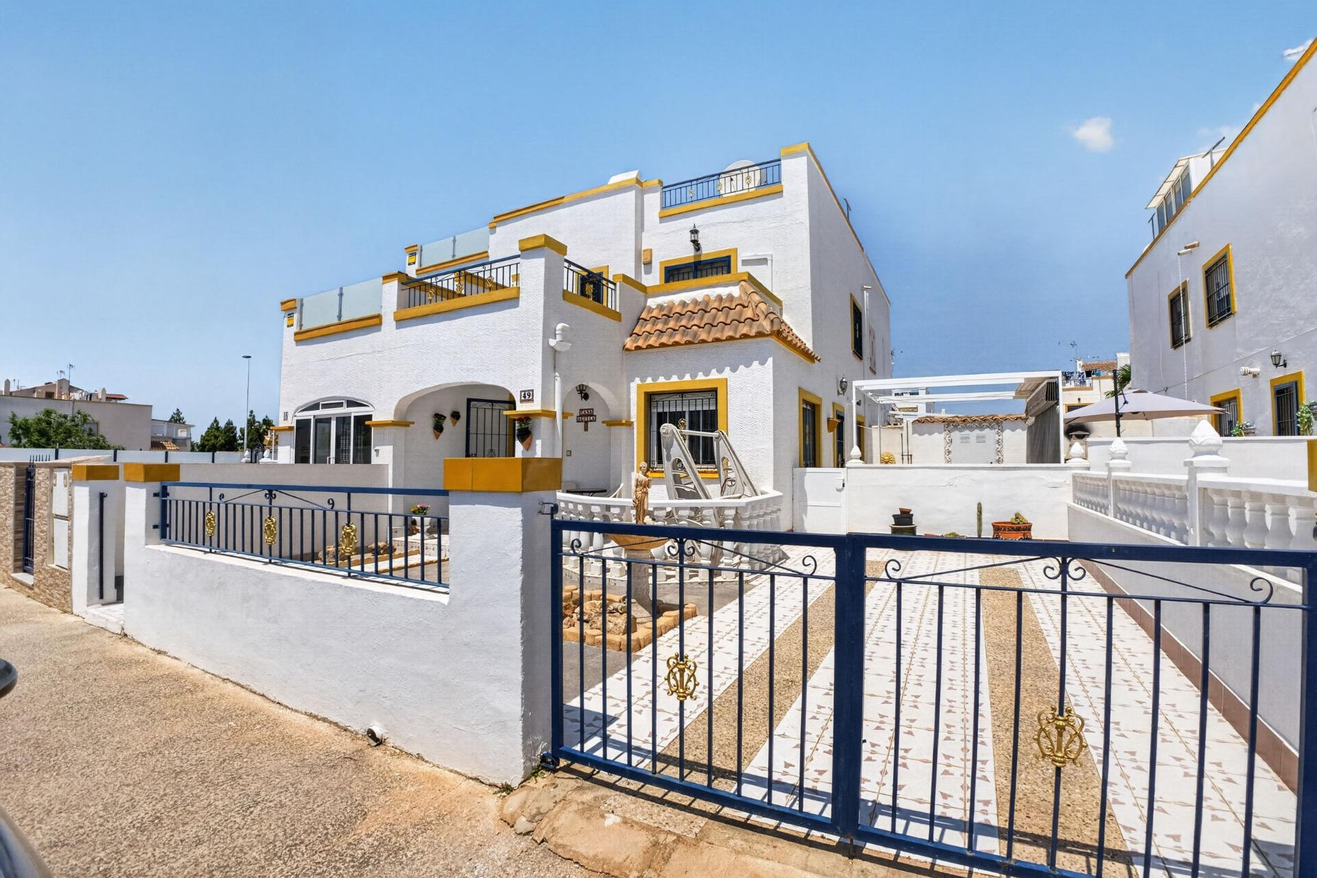 Herverkoop - Quad Villa - Torrevieja - Jardin Del Mar