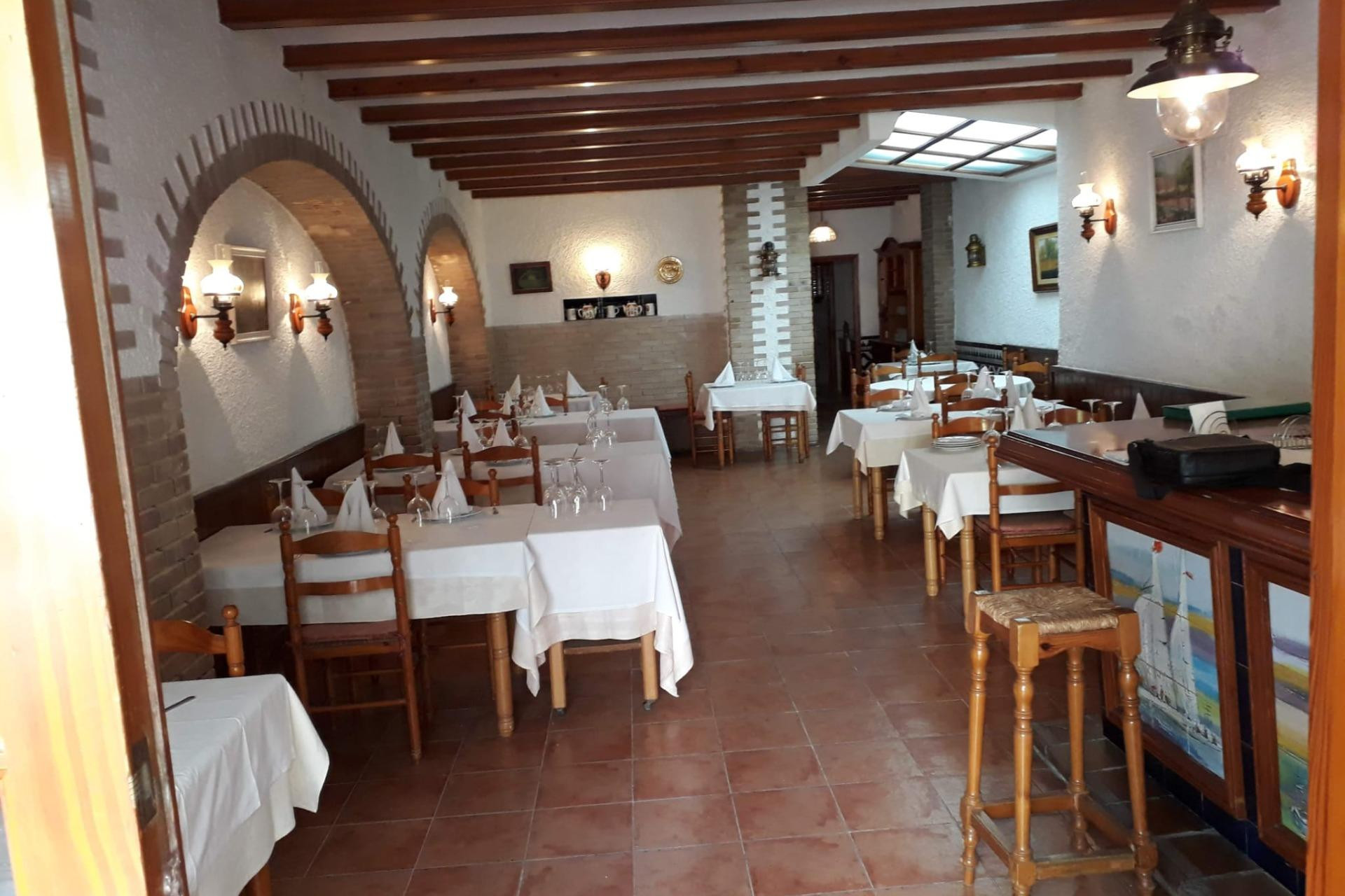 Herverkoop - Reclame - Alicante - Raval Roig-Virgen del Socorro