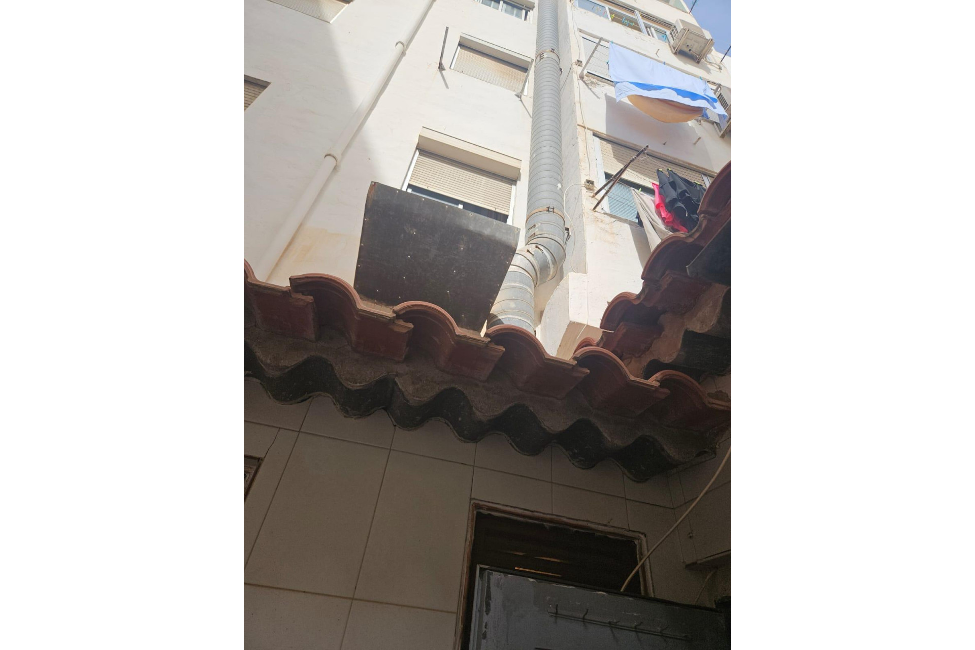 Herverkoop - Reclame - Alicante - Raval Roig-Virgen del Socorro