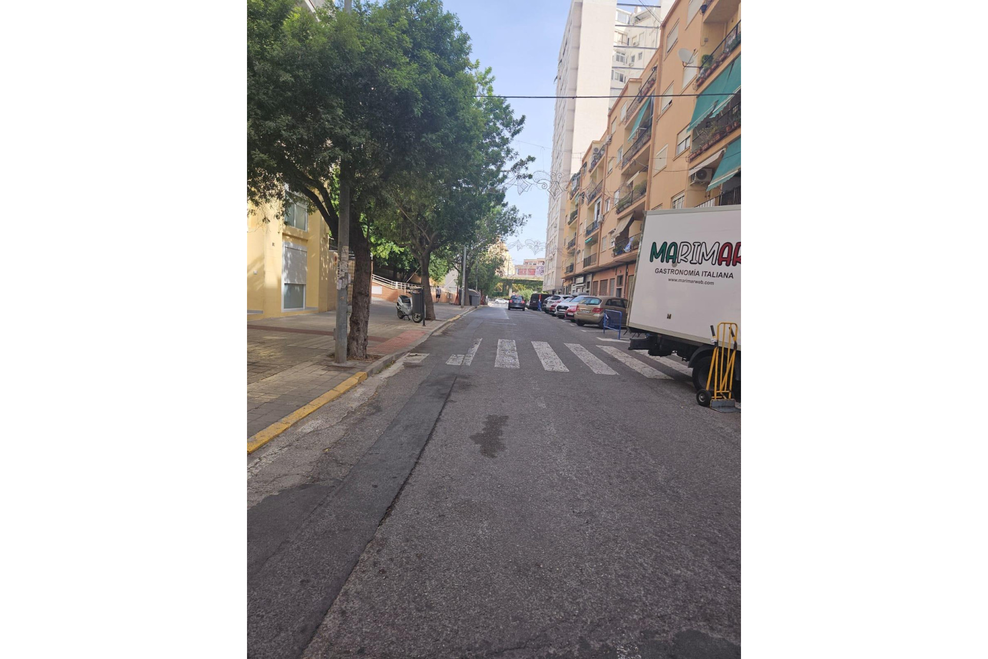 Herverkoop - Reclame - Alicante - Raval Roig-Virgen del Socorro