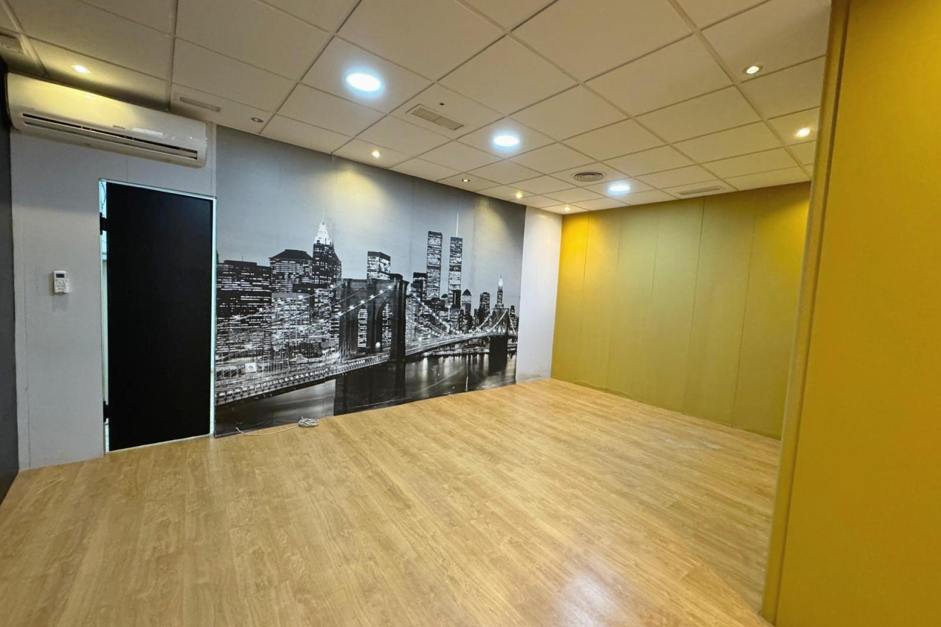 Herverkoop - Reclame - Guardamar del Segura - Pueblo