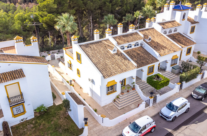 Herverkoop - Semi-Detached - Orihuela Costa - Villa Martin