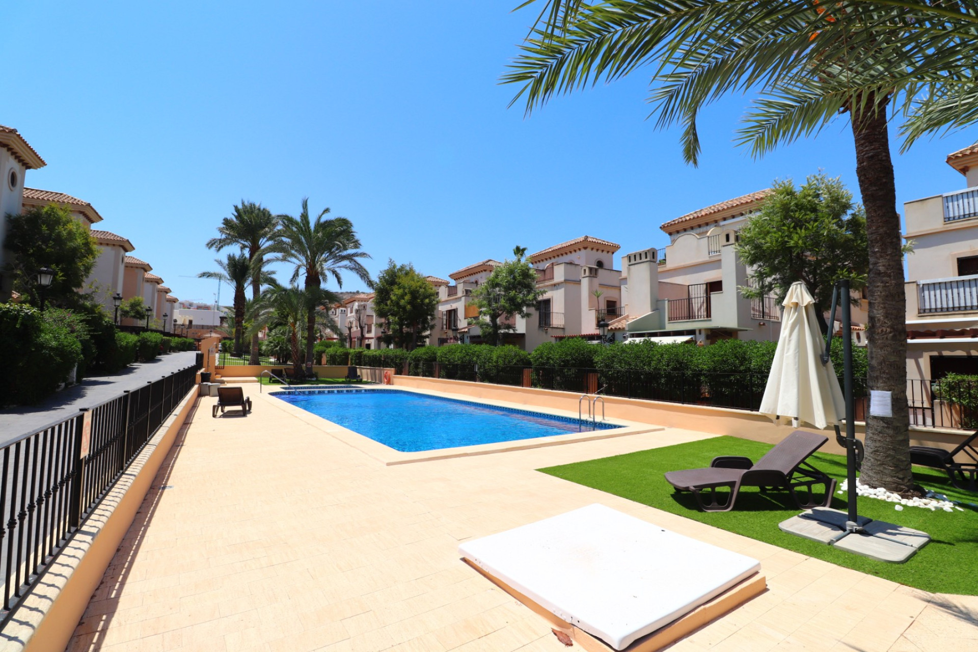 Herverkoop - Semi detached Villa - Algorfa - La Finca Golf Resort