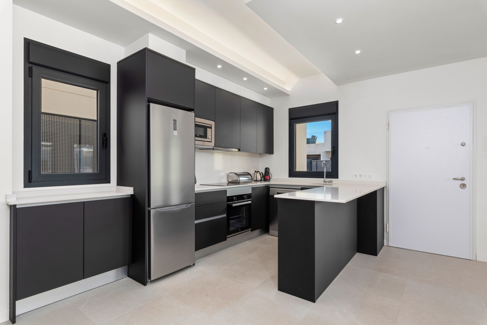 Herverkoop - Semi detached Villa - La Marina - La Marina - Urbanization