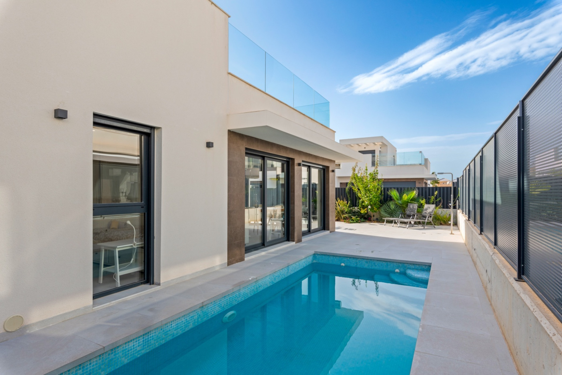 Herverkoop - Semi detached Villa - La Marina - La Marina - Urbanization