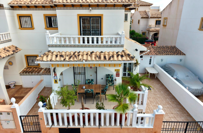 Herverkoop - Semi detached Villa - Lomas de Cabo Roig - Orihuela Costa
