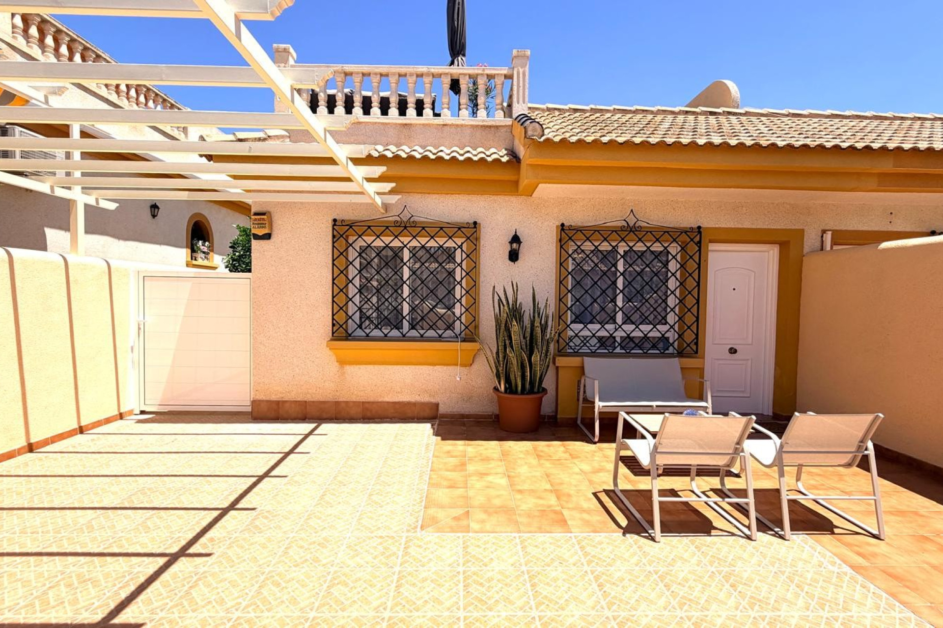 Herverkoop - Semi detached Villa - Los Montesinos - Urbanizacion montesol