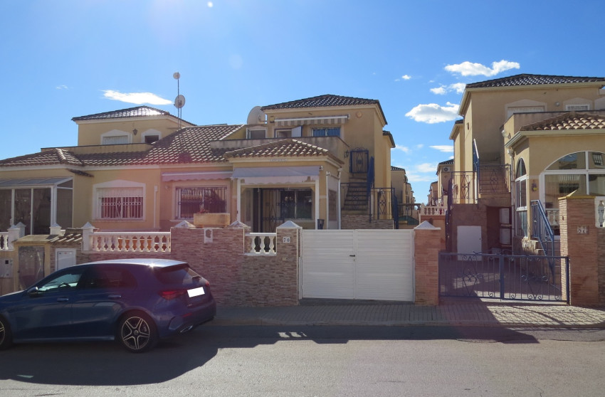 Herverkoop - Semi detached Villa - Orihuela Costa - Los Altos