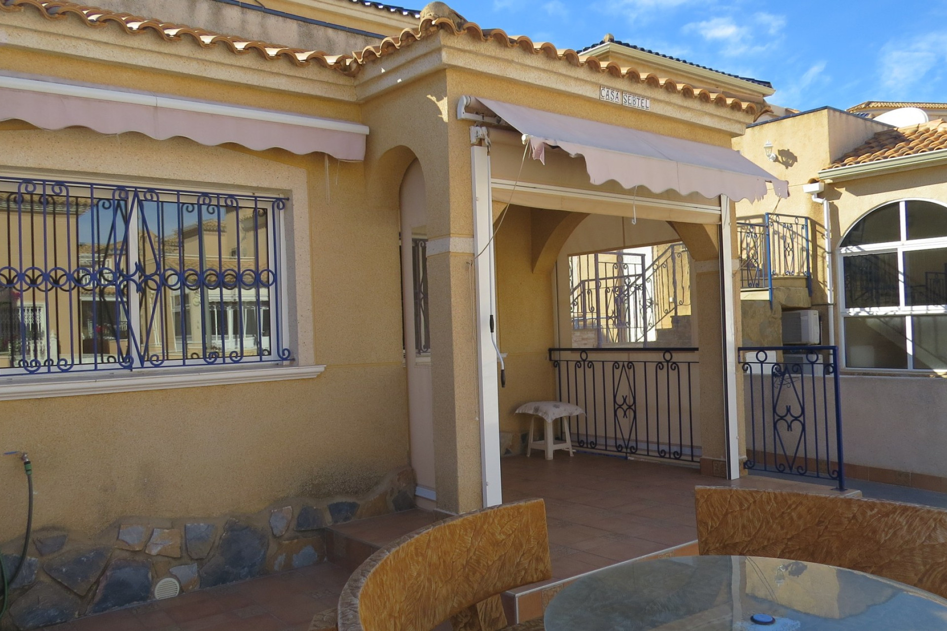 Herverkoop - Semi detached Villa - Orihuela Costa - Los Altos